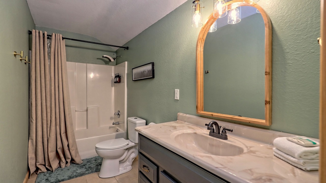 Photo of Bathroom in Murphy