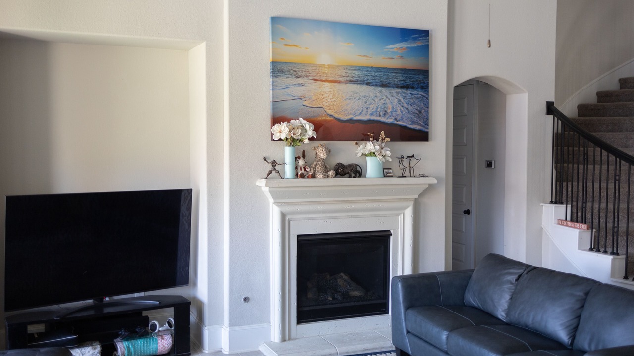 Photo of Livingroom in Fall Creek