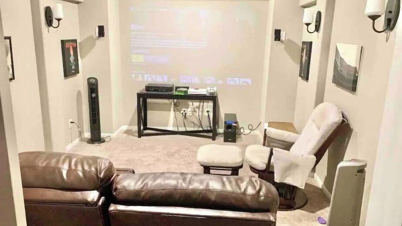 Photo of Livingroom in Fall Creek