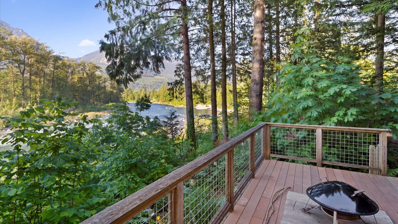 Photo of Patio Balcony in Gold Bar