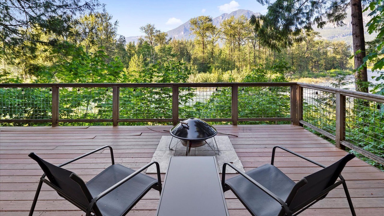 Photo of Patio Balcony in Gold Bar