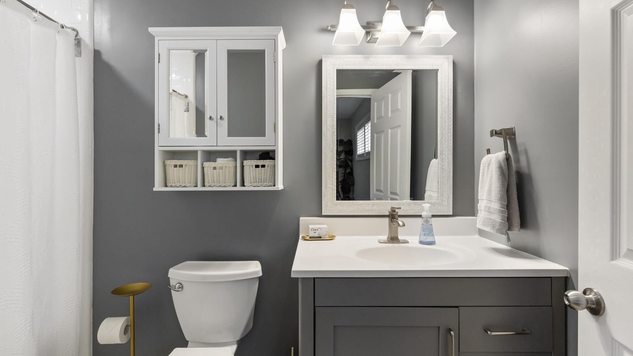 Photo of Bathroom in Hattiesburg