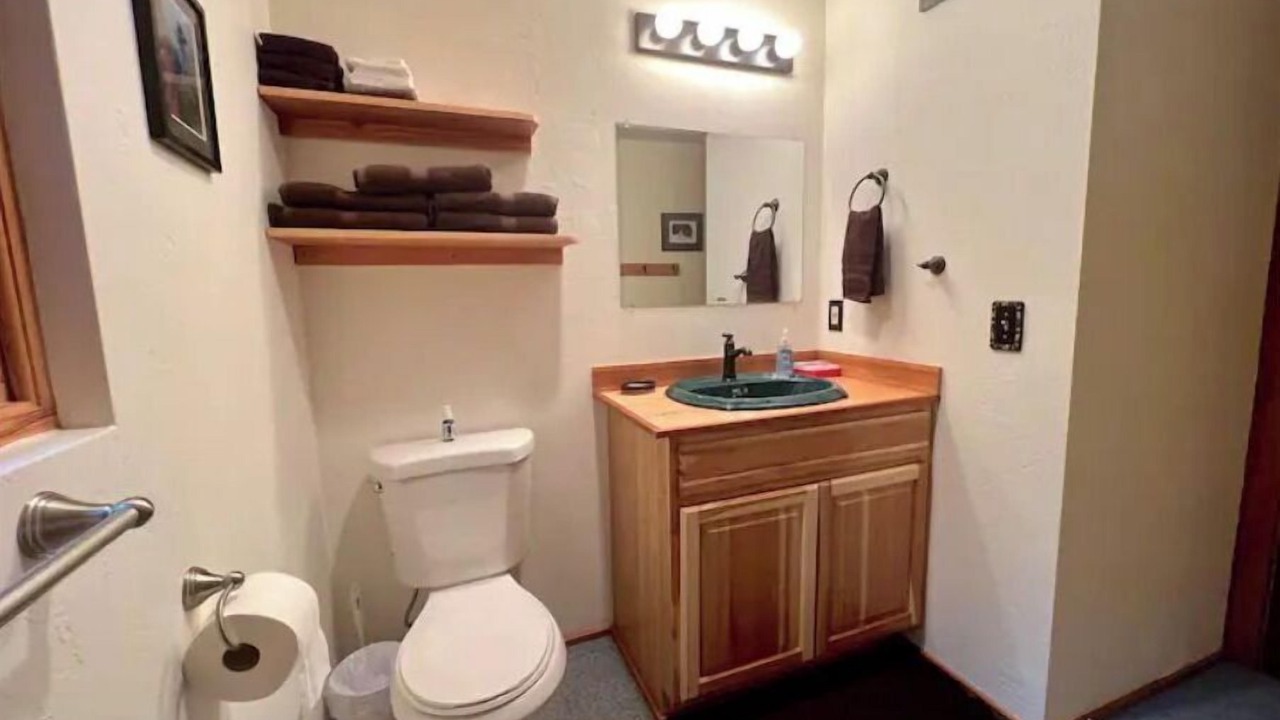 Photo of Bathroom in Blue River