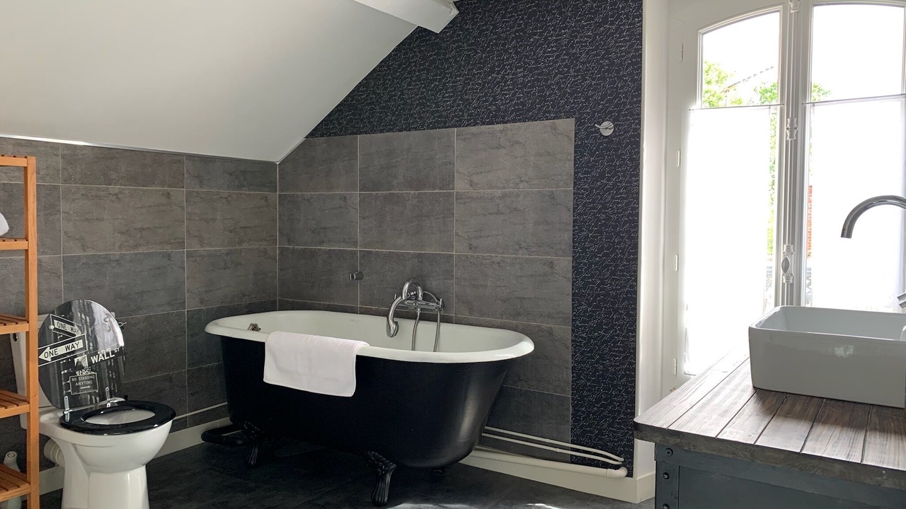 Photo of Bathroom in Samois-sur-Seine