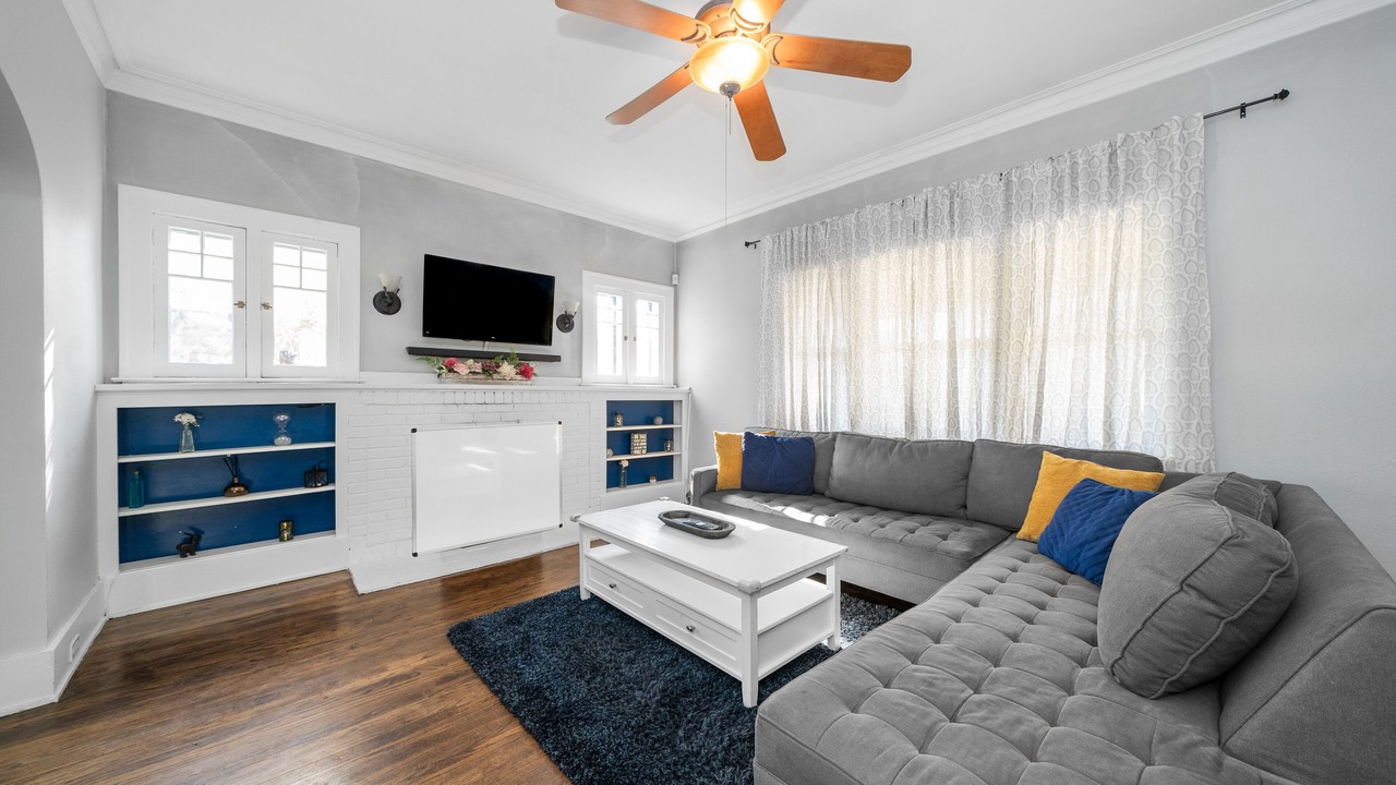Photo of Livingroom in Fulton Heights