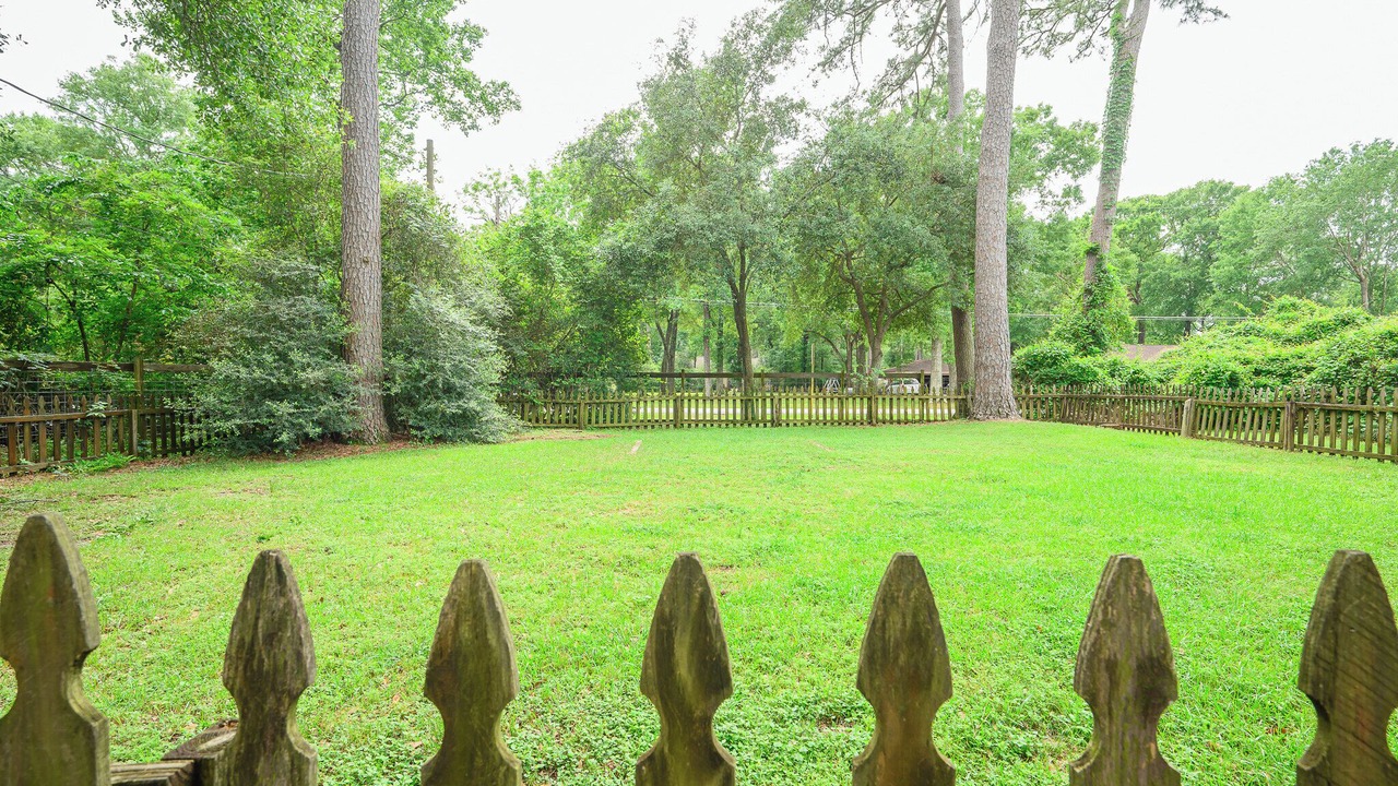 Photo of Bedroom in Tomball