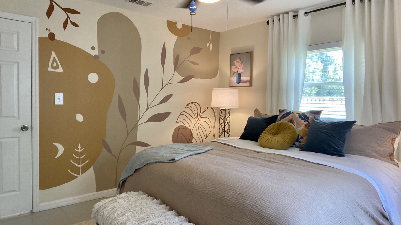 Photo of Bedroom in Marineland Acres