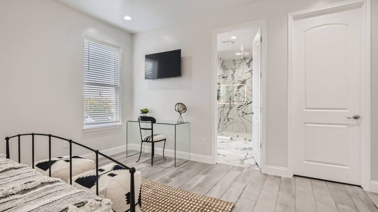 Photo of Bathroom in Nevada Street