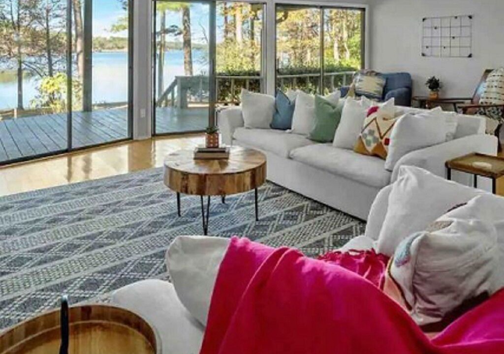 Photo of Livingroom in Nacogdoches