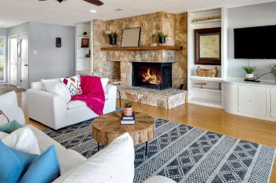 Photo of Livingroom in Nacogdoches