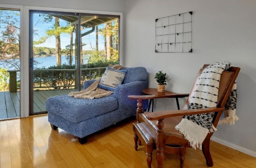 Photo of Livingroom in Nacogdoches