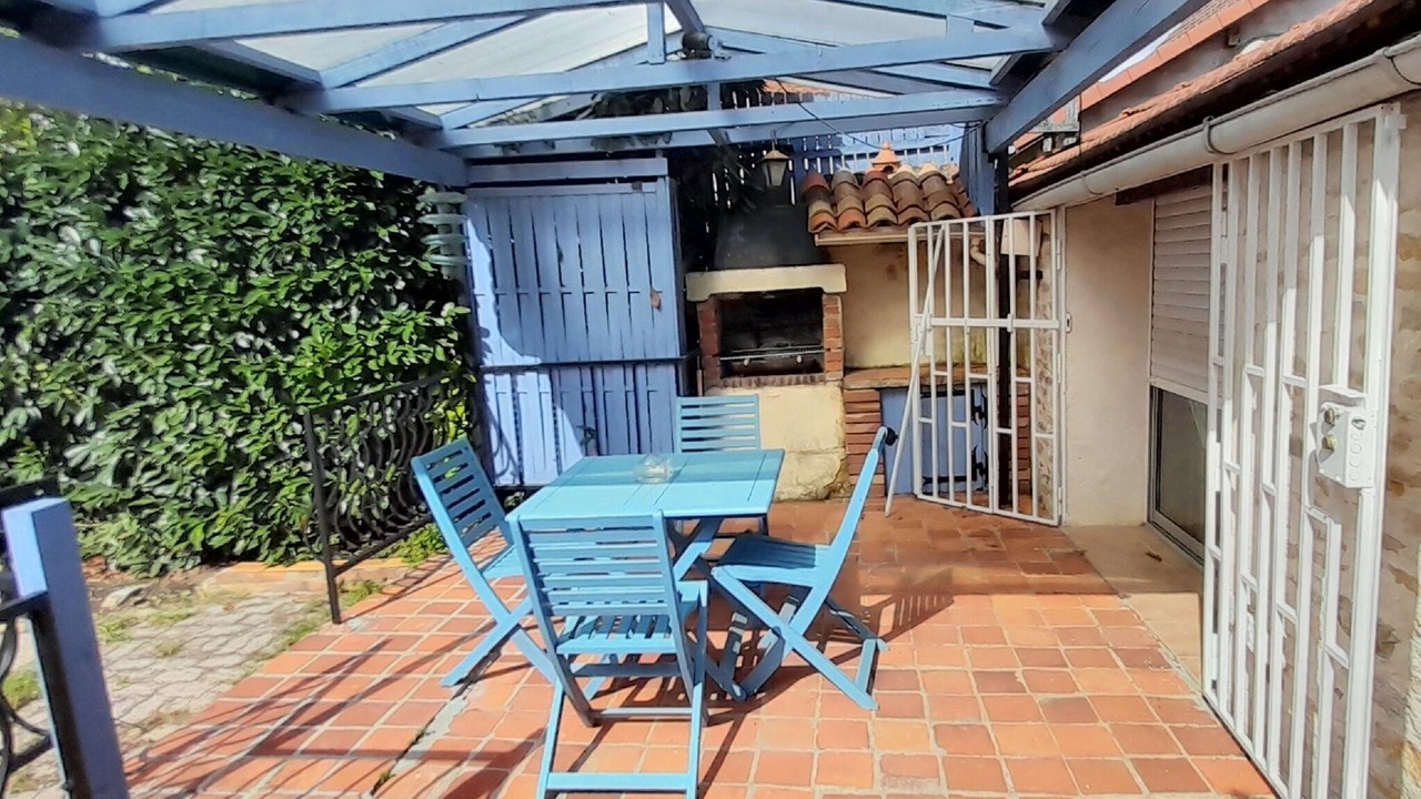 Photo of Patio Balcony in Breugnon