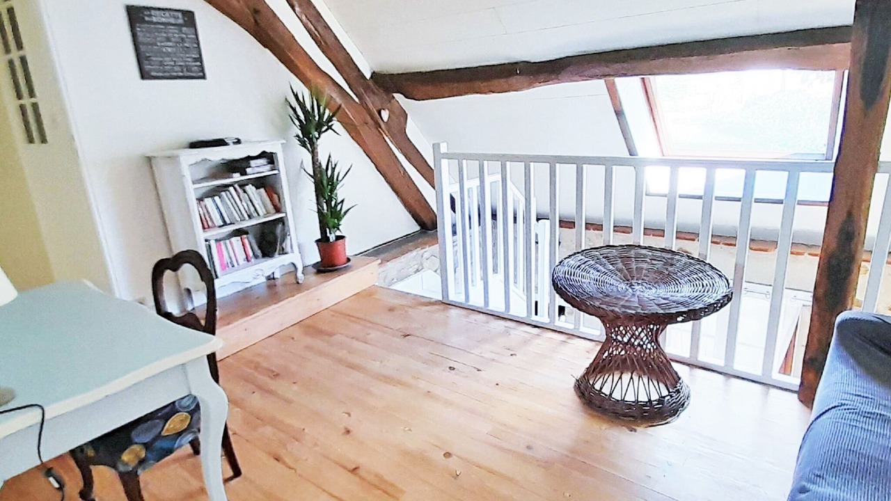 Photo of Livingroom in Breugnon