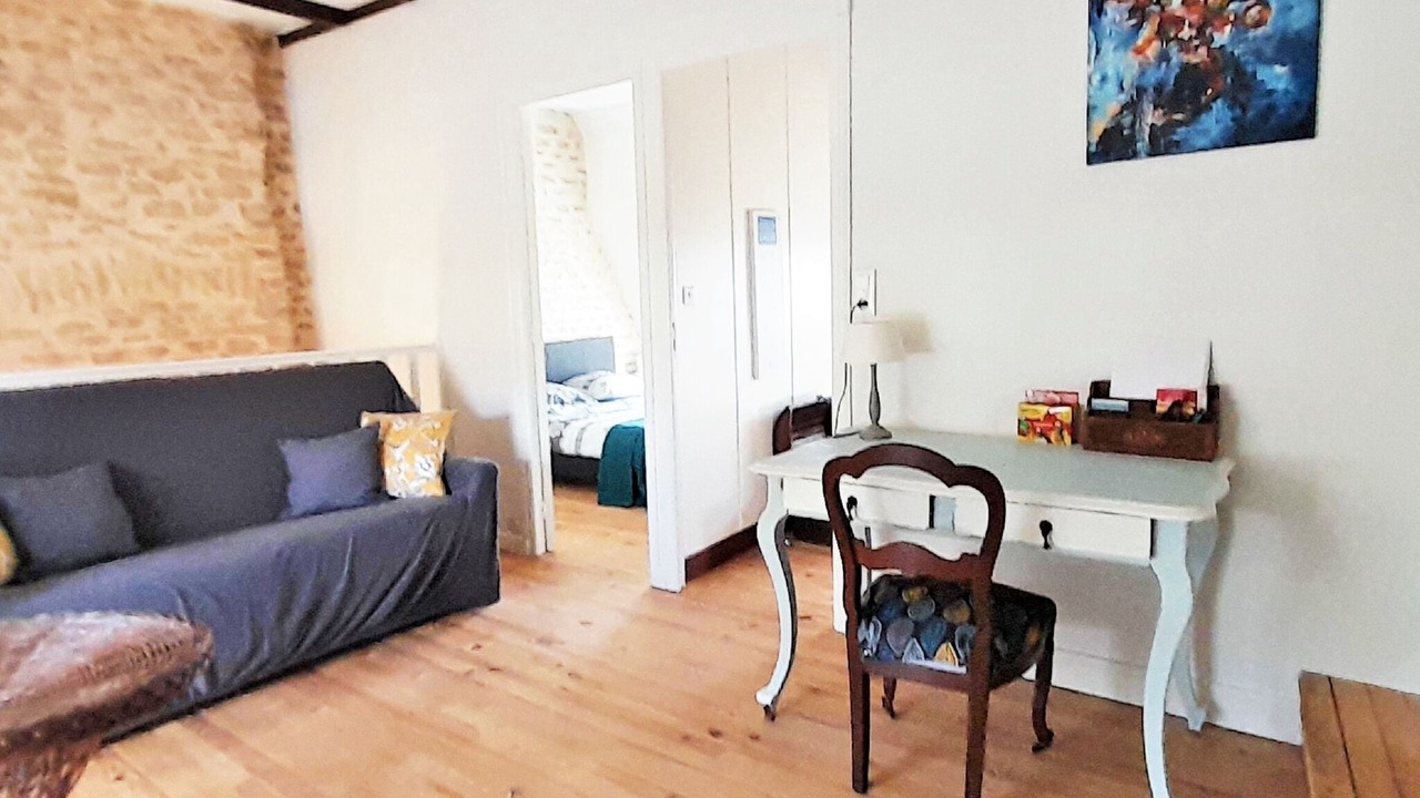 Photo of Livingroom in Breugnon