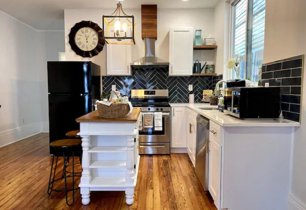 Photo of Kitchen in Mid-City