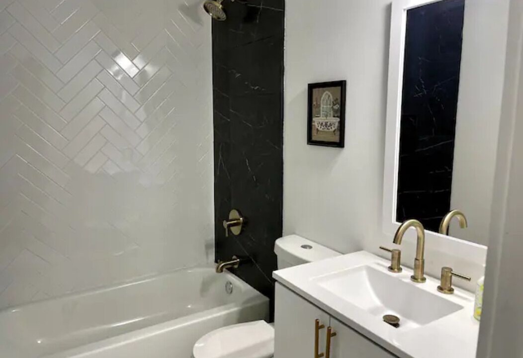 Photo of Bathroom in Mid-City