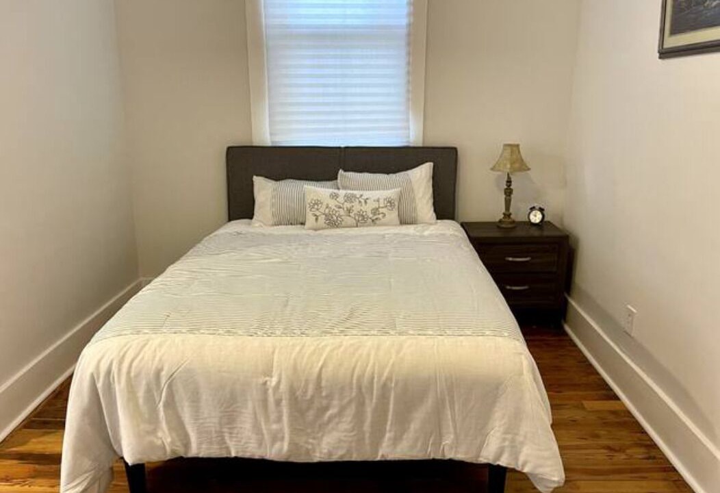 Photo of Bedroom in Mid-City