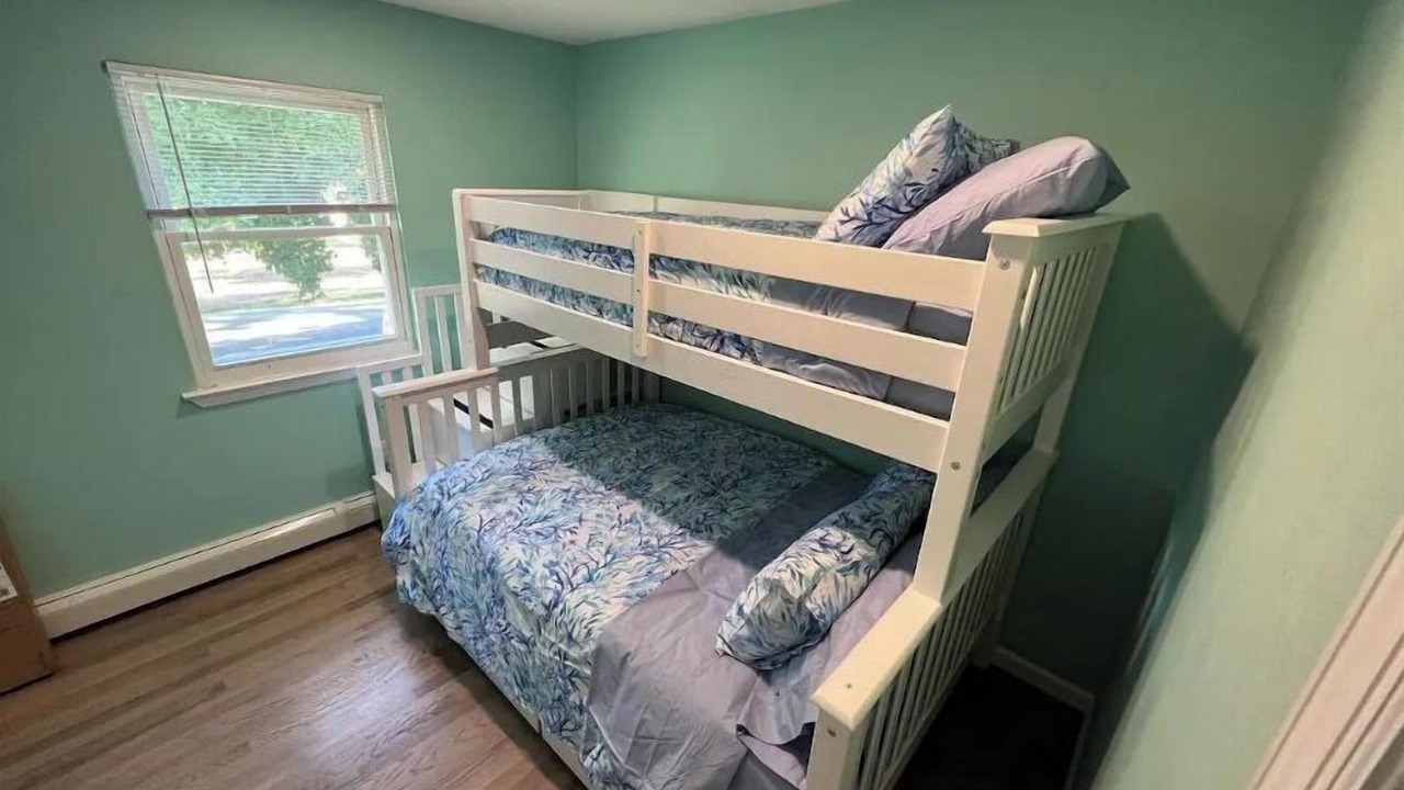 Photo of Bedroom in Islip