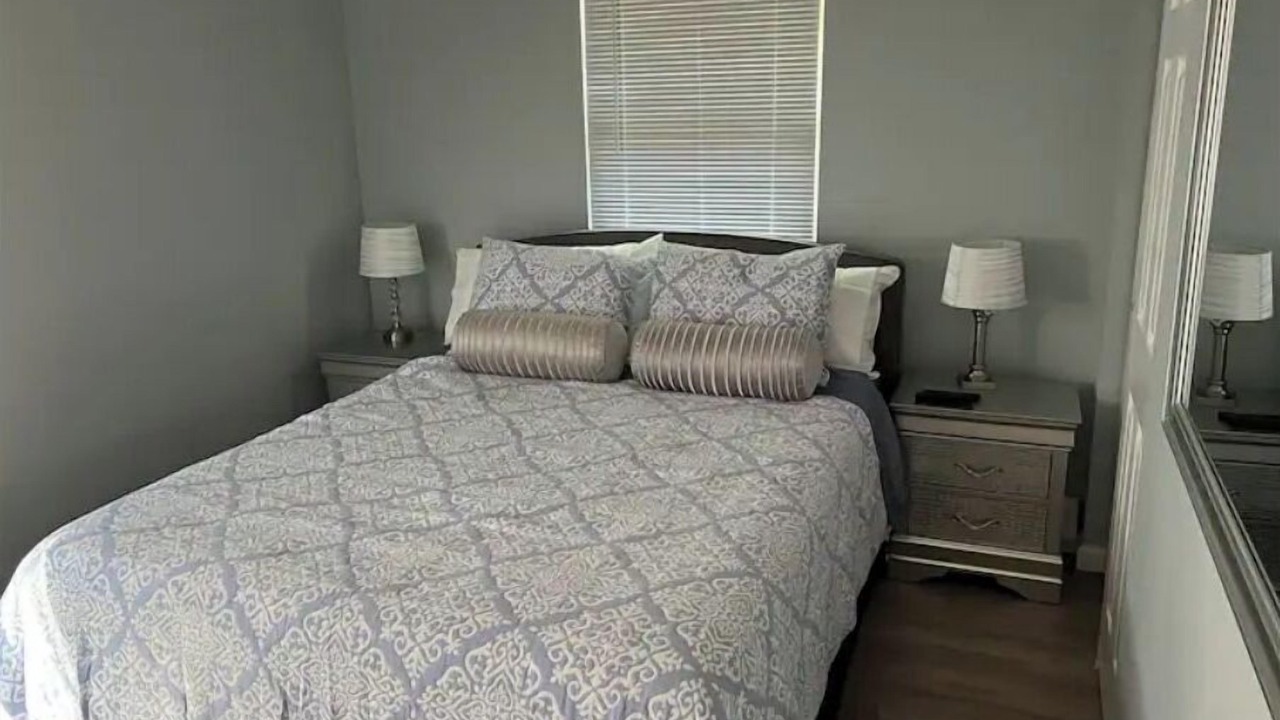 Photo of Bedroom in Islip