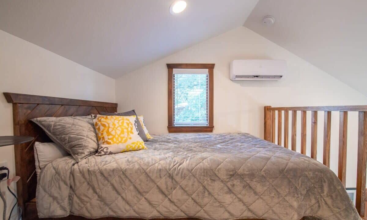 Photo of Bedroom in Elm Mott