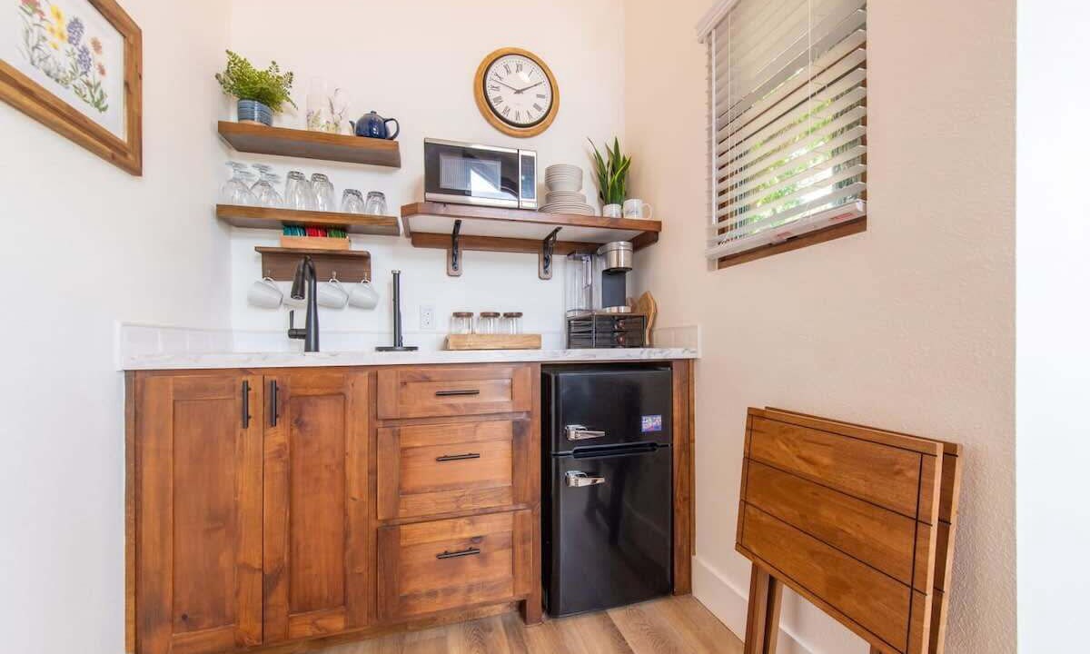Photo of Kitchen in Elm Mott