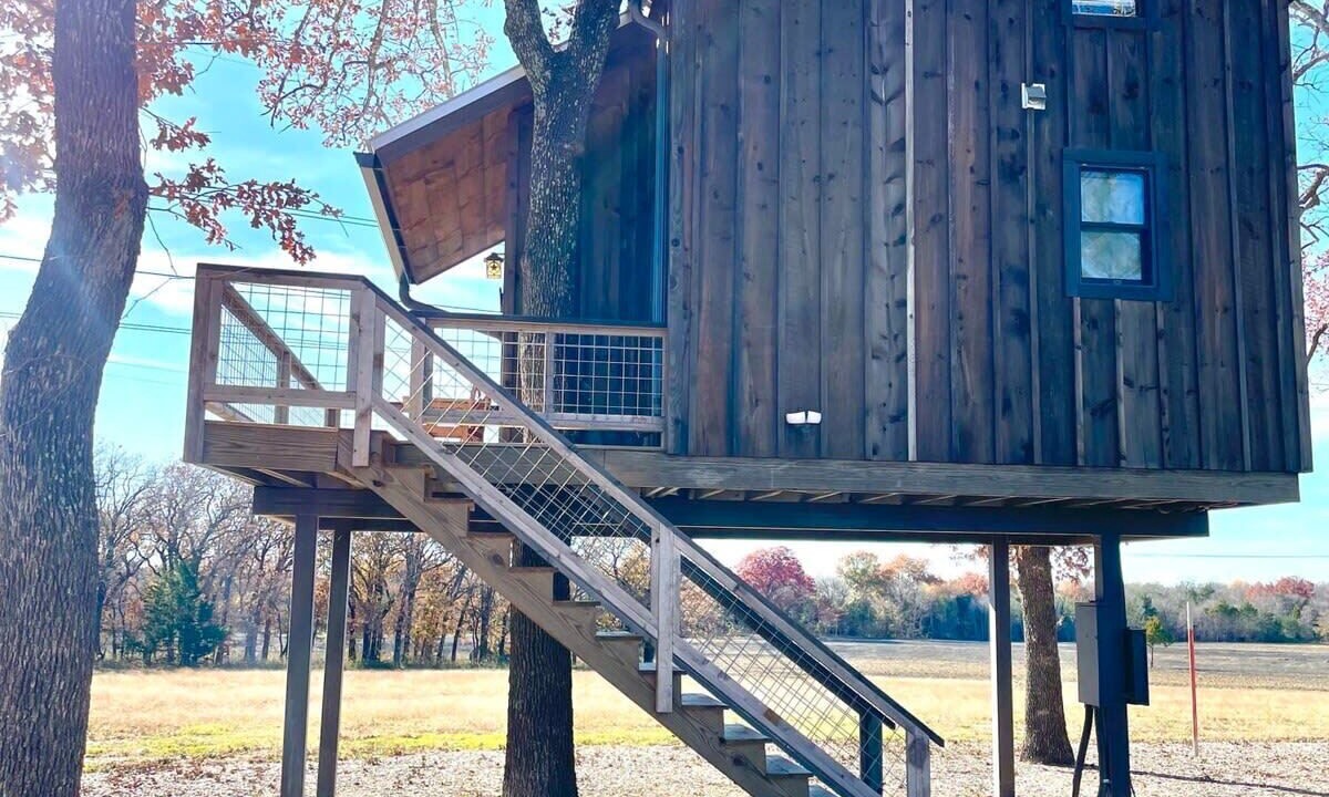 Photo of Outdoor in Elm Mott