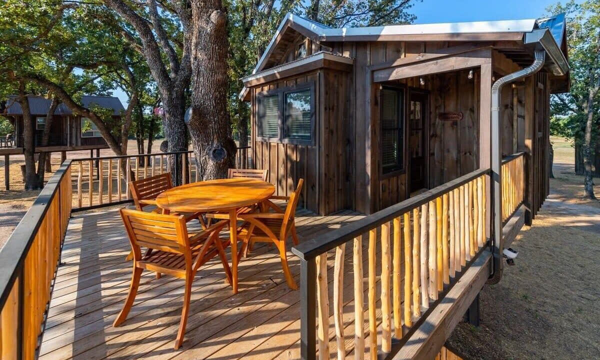 Photo of Outdoor in Elm Mott