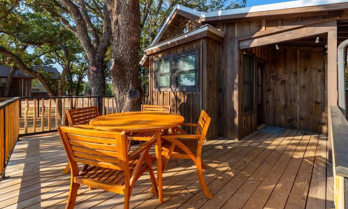 Photo of Outdoor in Elm Mott