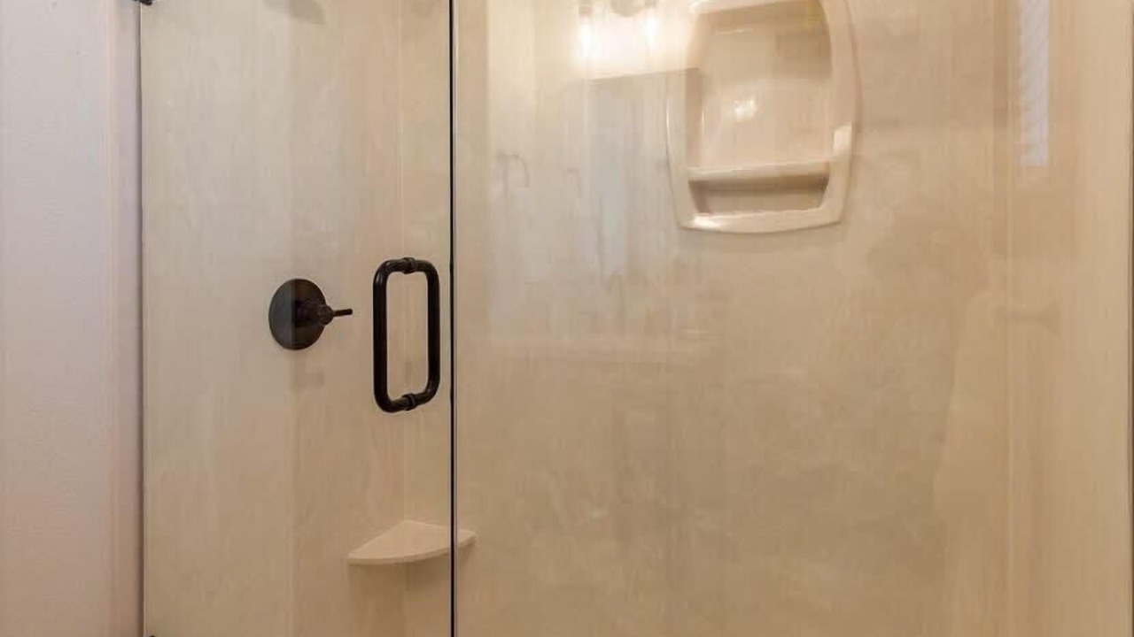 Photo of Bathroom in Elm Mott