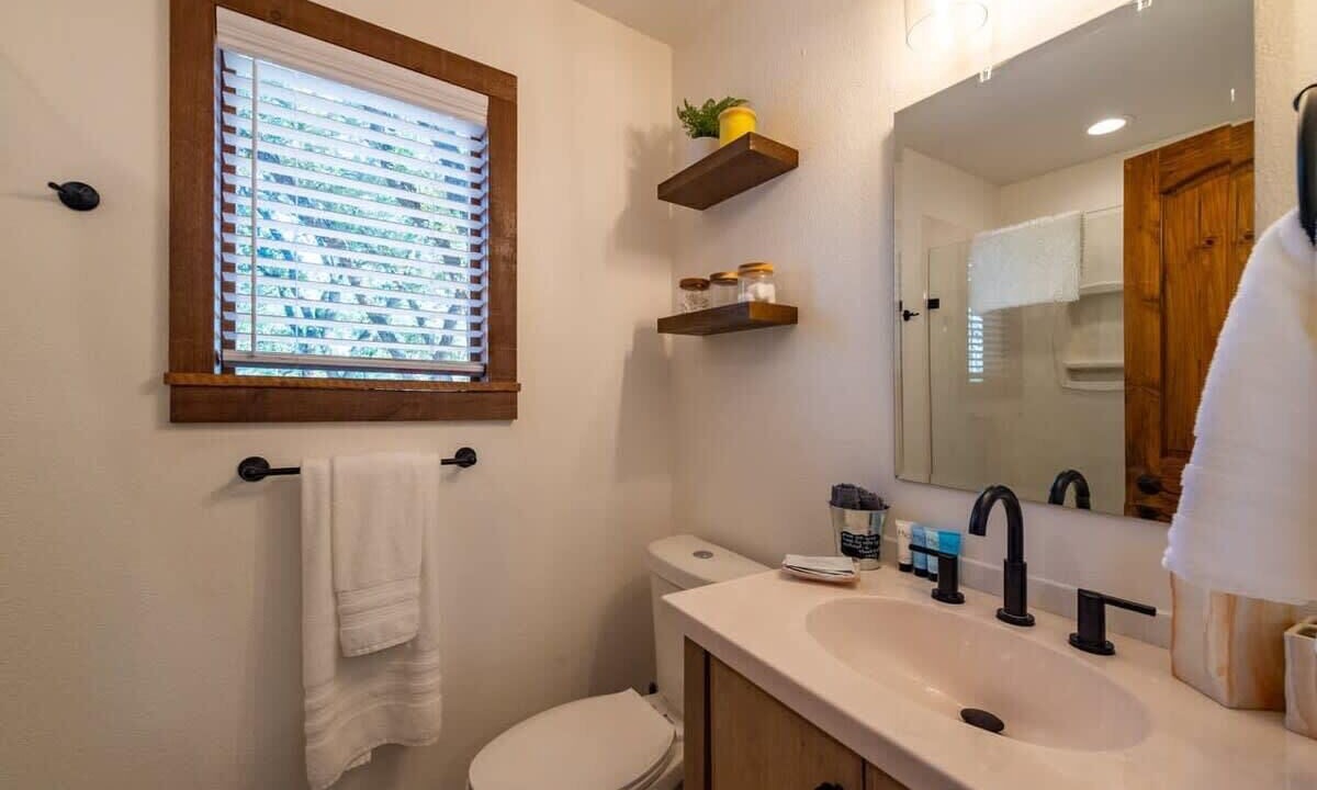 Photo of Bathroom in Elm Mott