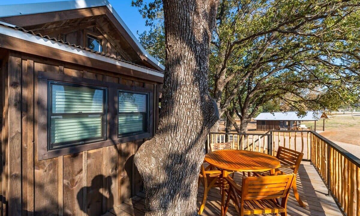 Photo of Outdoor in Elm Mott