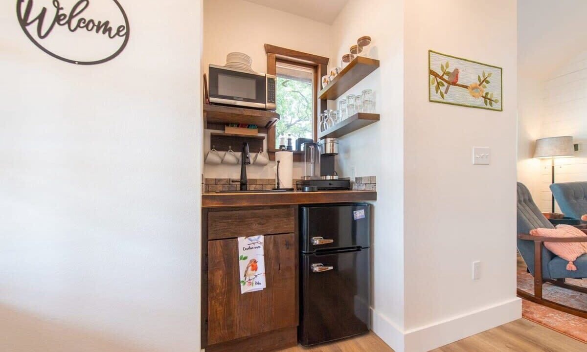 Photo of Kitchen in Elm Mott