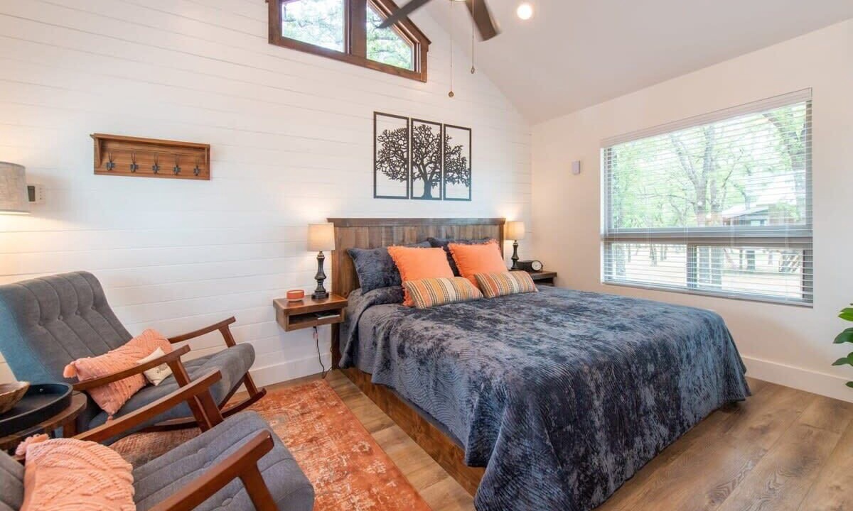 Photo of Bedroom in Elm Mott