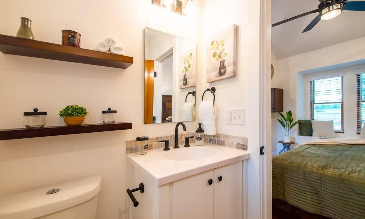 Photo of Bathroom in Elm Mott