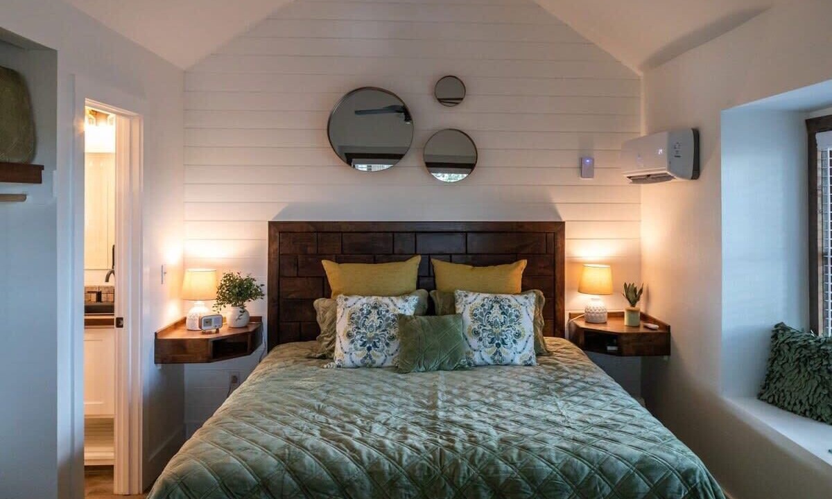 Photo of Bedroom in Elm Mott