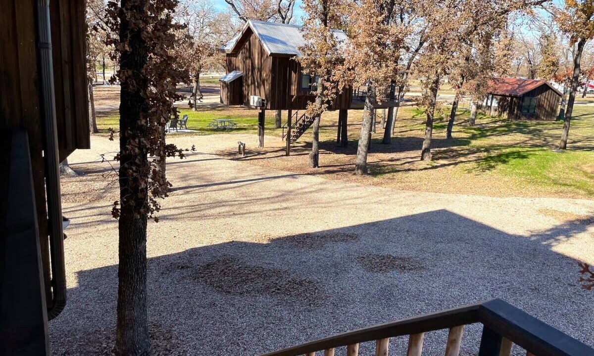 Photo of Outdoor in Elm Mott