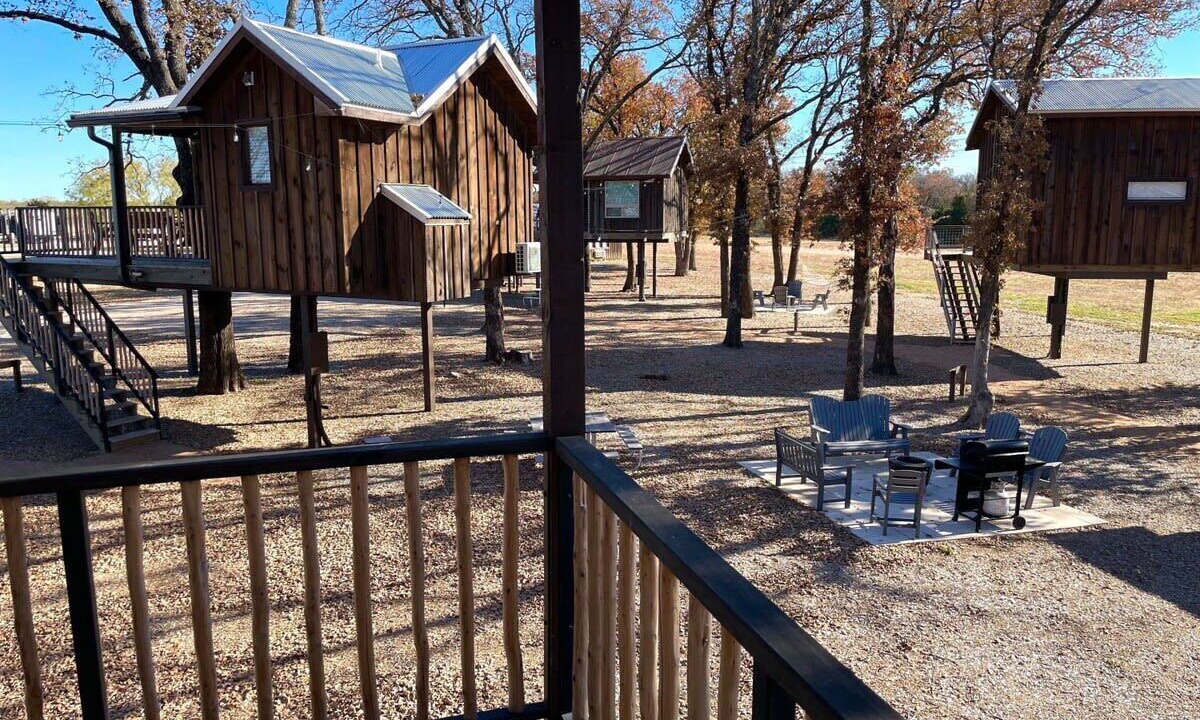 Photo of Outdoor in Elm Mott