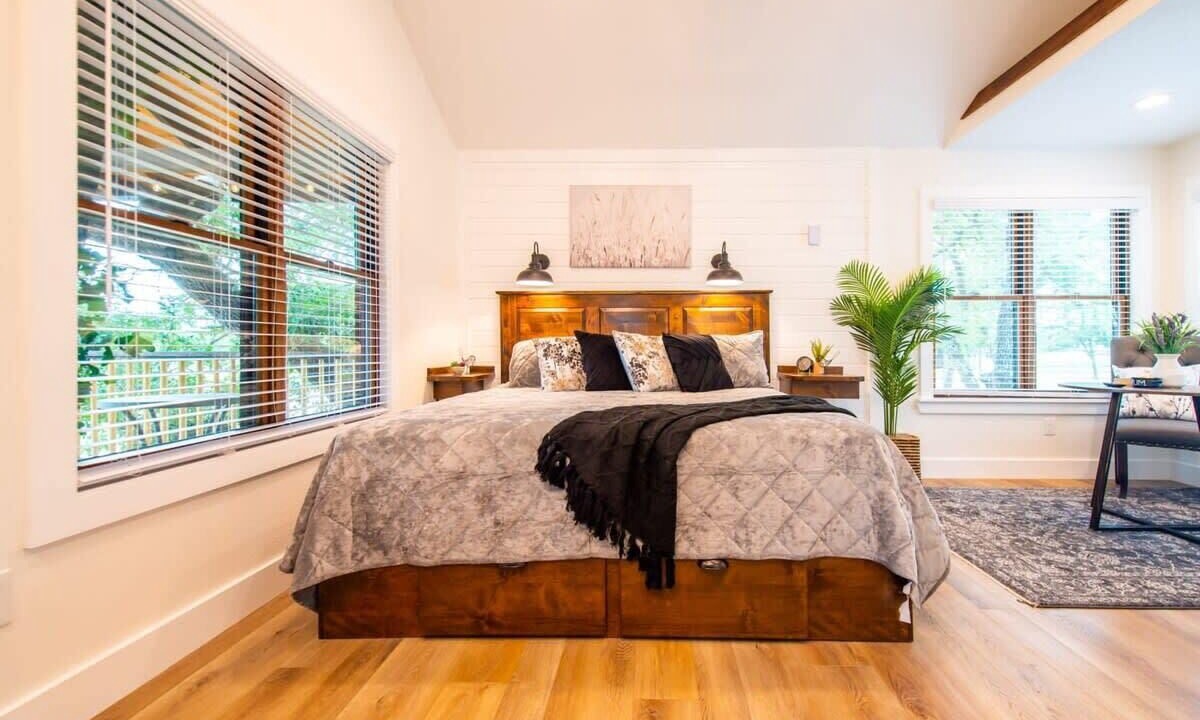 Photo of Bedroom in Elm Mott