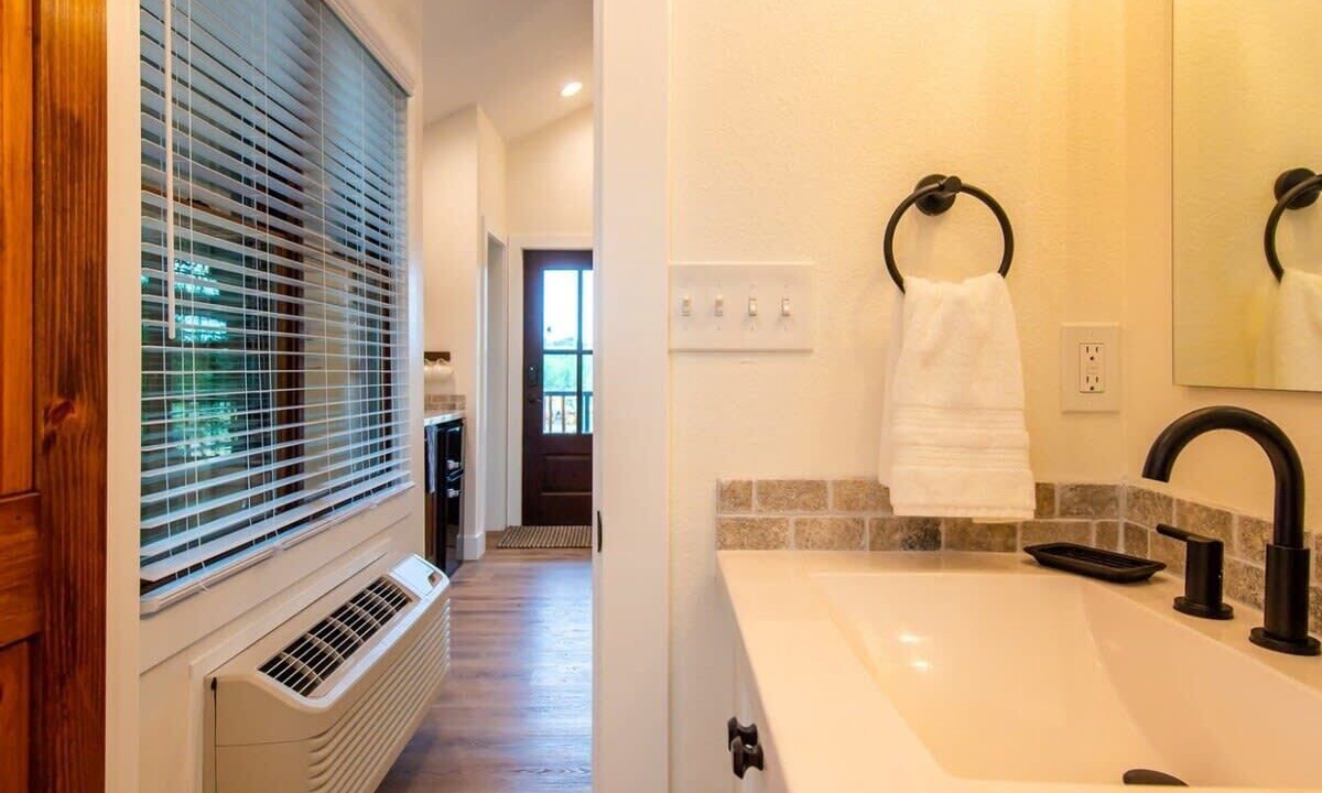 Photo of Bathroom in Elm Mott
