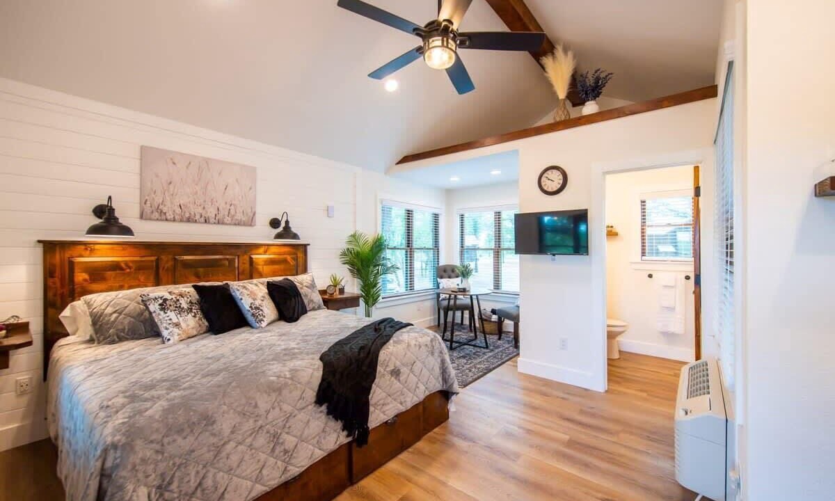 Photo of Bedroom in Elm Mott