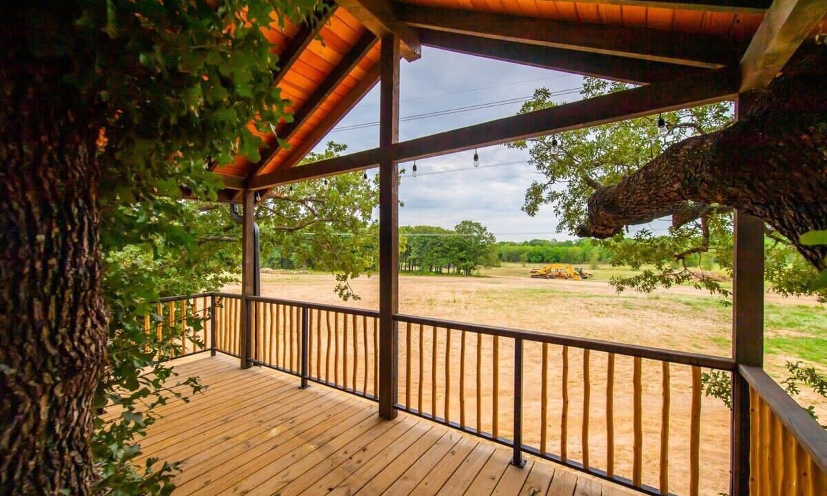 Photo of Patio Balcony in Elm Mott