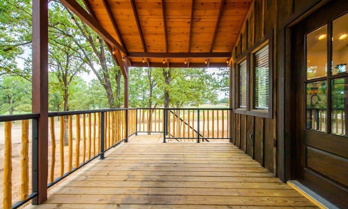 Photo of Patio Balcony in Elm Mott