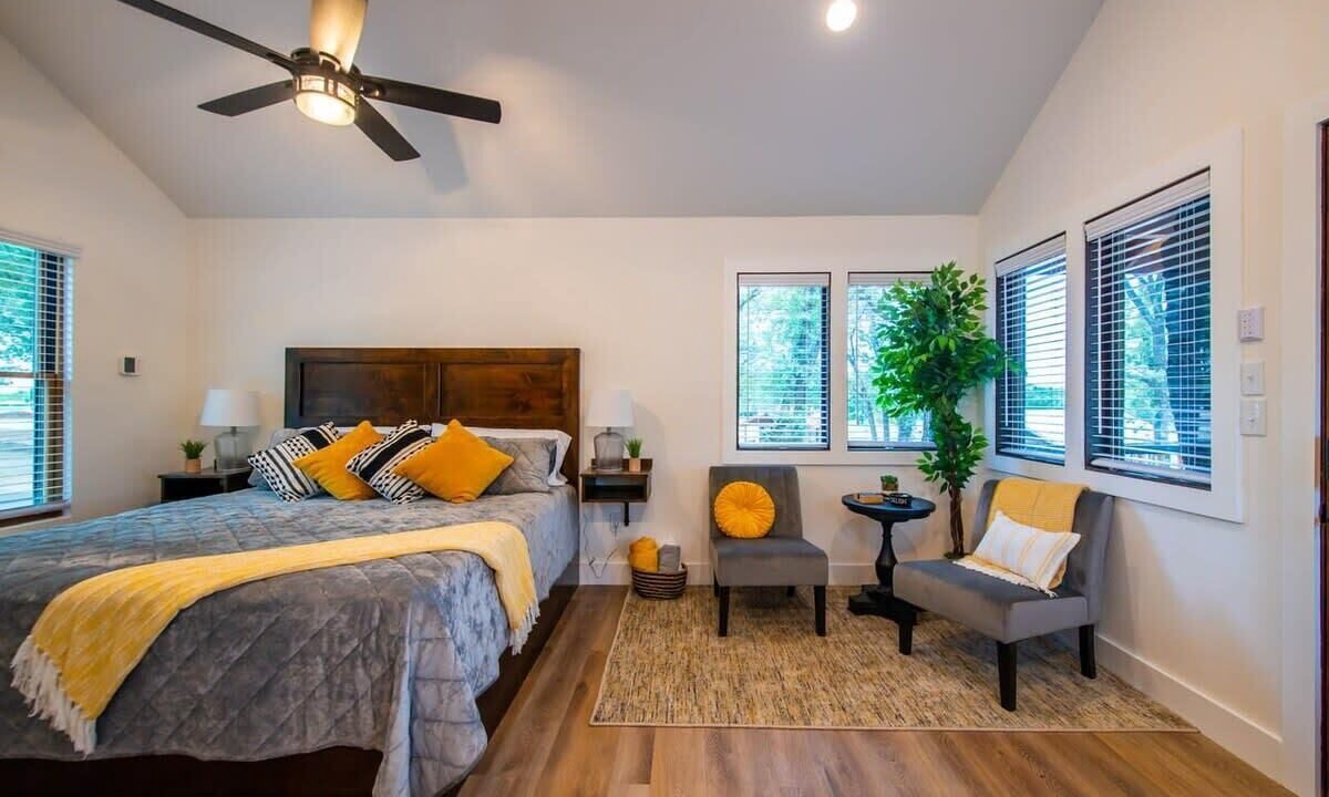 Photo of Bedroom in Elm Mott