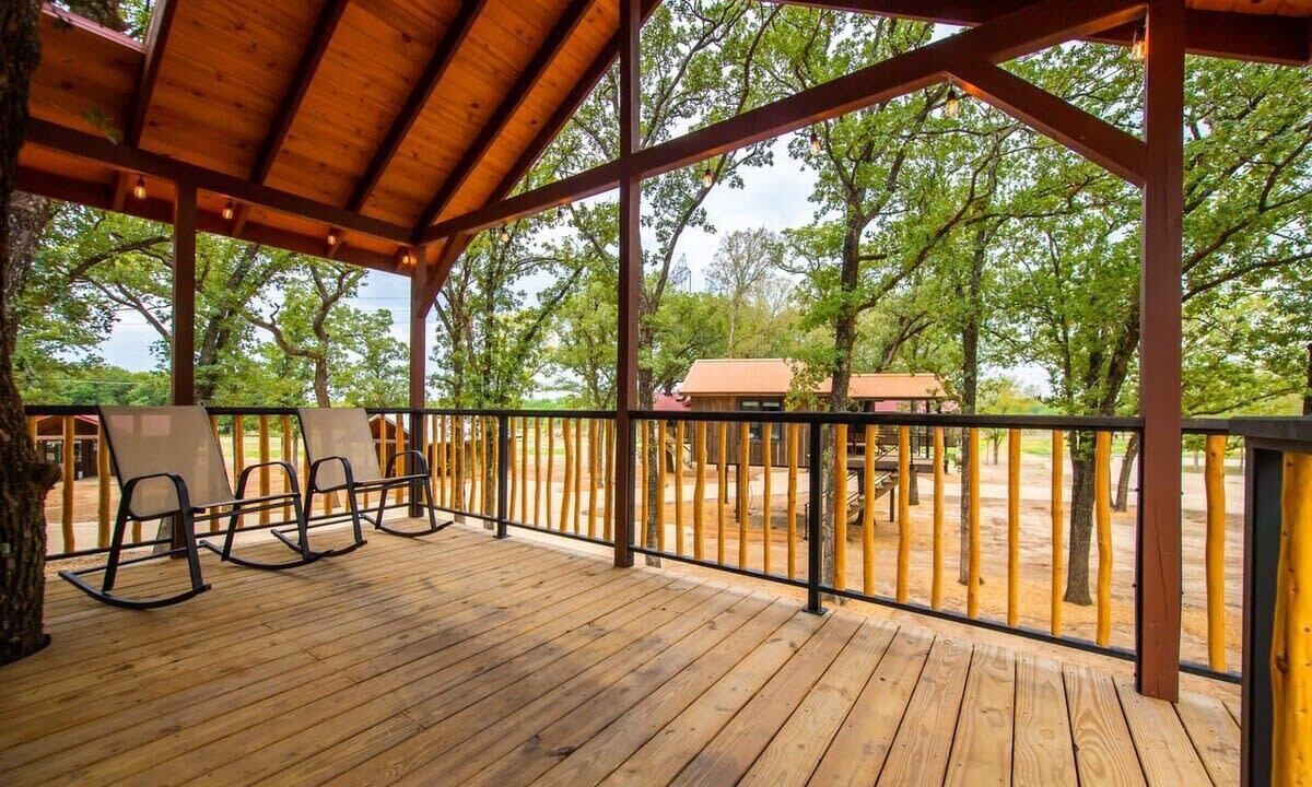 Photo of Patio Balcony in Elm Mott