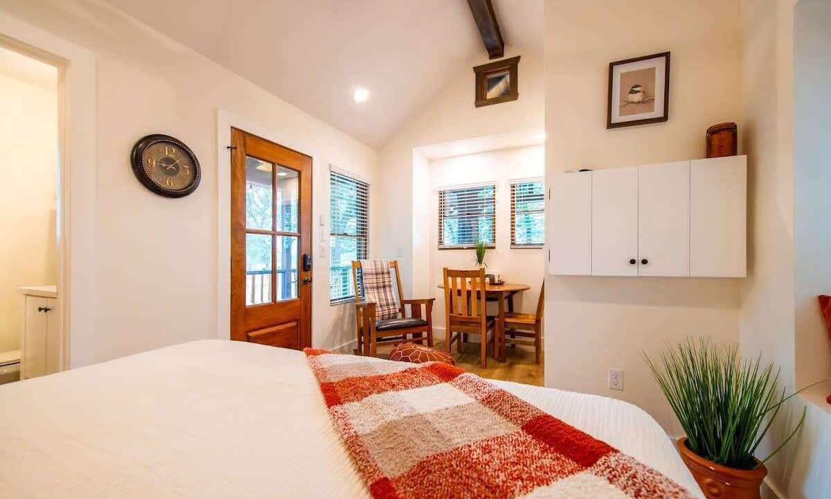 Photo of Bedroom in Elm Mott