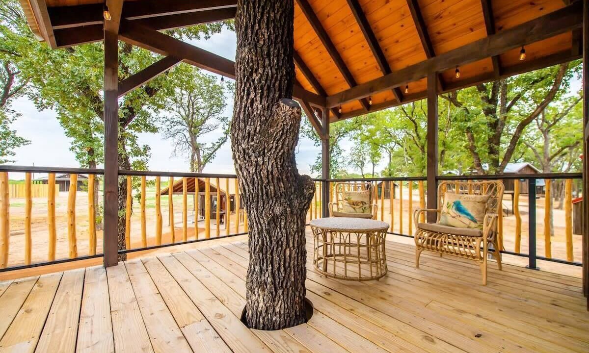 Photo of Patio Balcony in Elm Mott