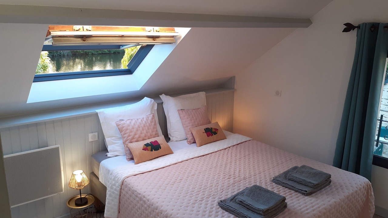 Photo of Bedroom in Chambellay