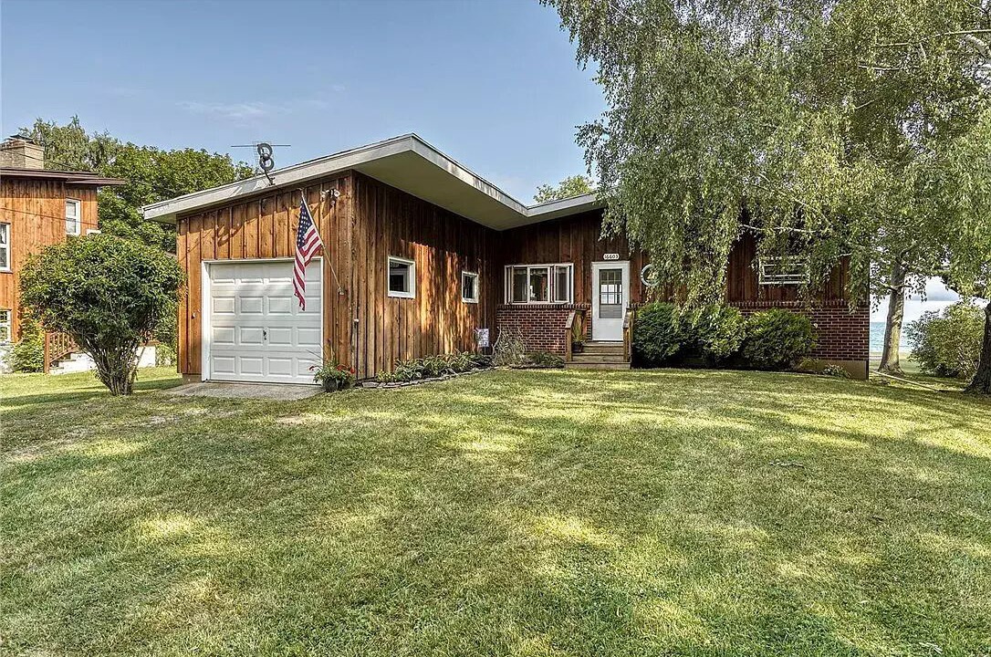 Photo of Outdoor in Fancher