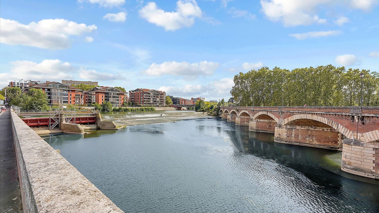 Photo of Outdoor in Carmes