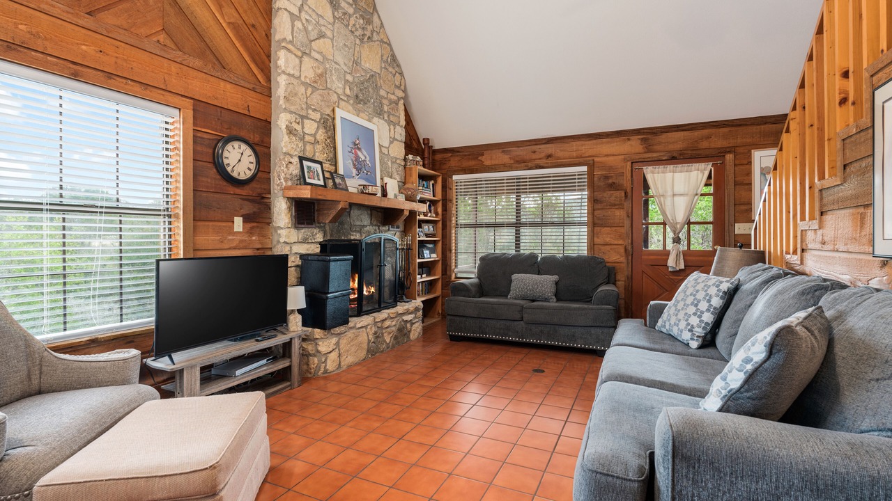 Photo of Livingroom in Concan